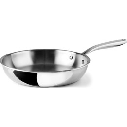 Sartén TriChef de acero inoxidable para inducción Lacor - imagen de uso