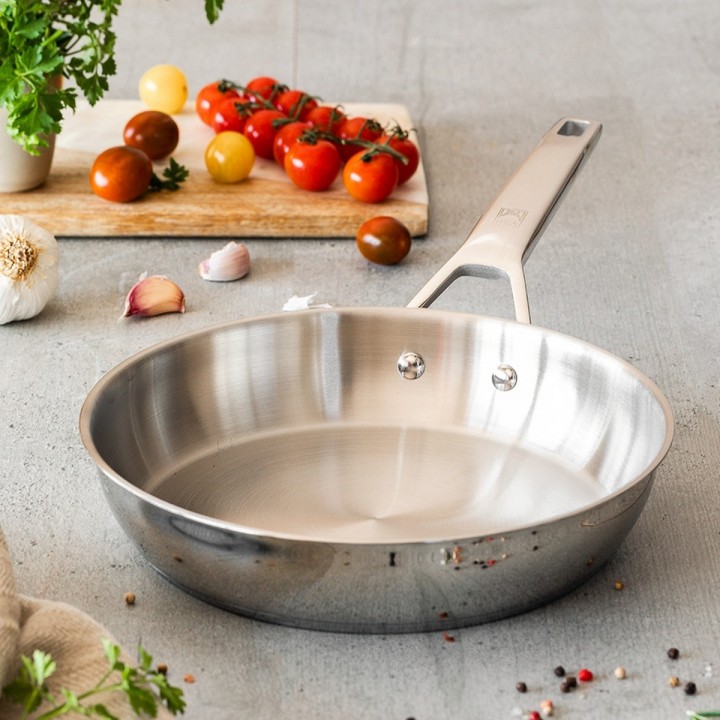 Sartén Signature de acero inoxidable sin antiadherente Bra - ambiente de cocina