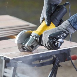 Miniamoladora STANLEY FMEG210-QS 850 W para disco de 115 mm