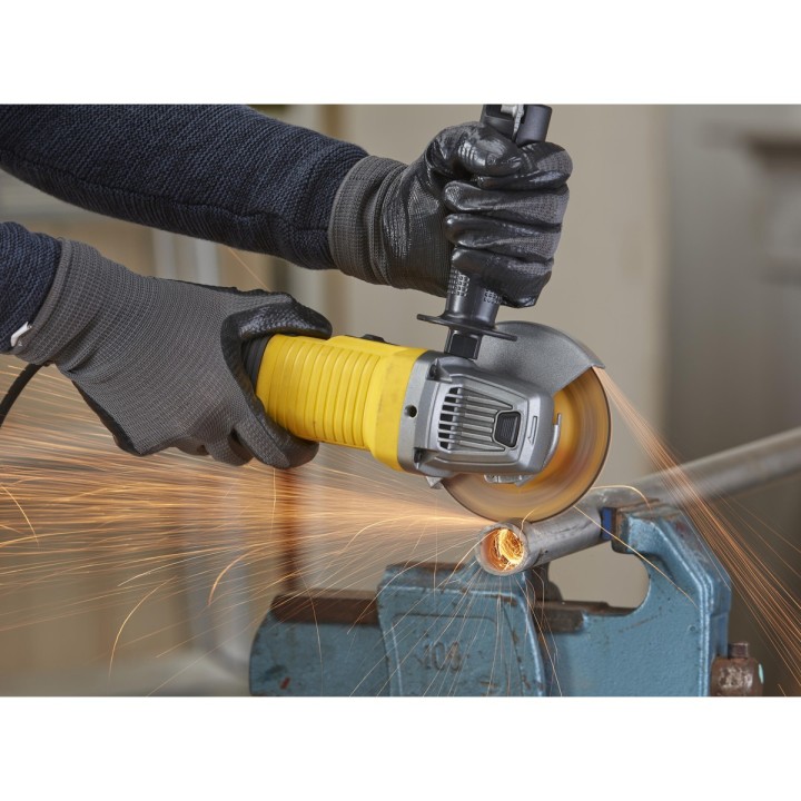 Miniamoladora STANLEY FMEG210-QS 850 W para disco de 115 mm - vista adicional 3